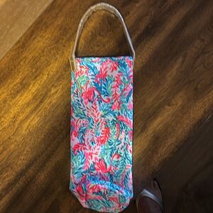 Lily Pulitzer wine carry, cooler bag.